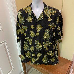 Tommy Bahama Men's 100% Silk Black Pineapple Floral Hawaiian Camp Shirt Size L